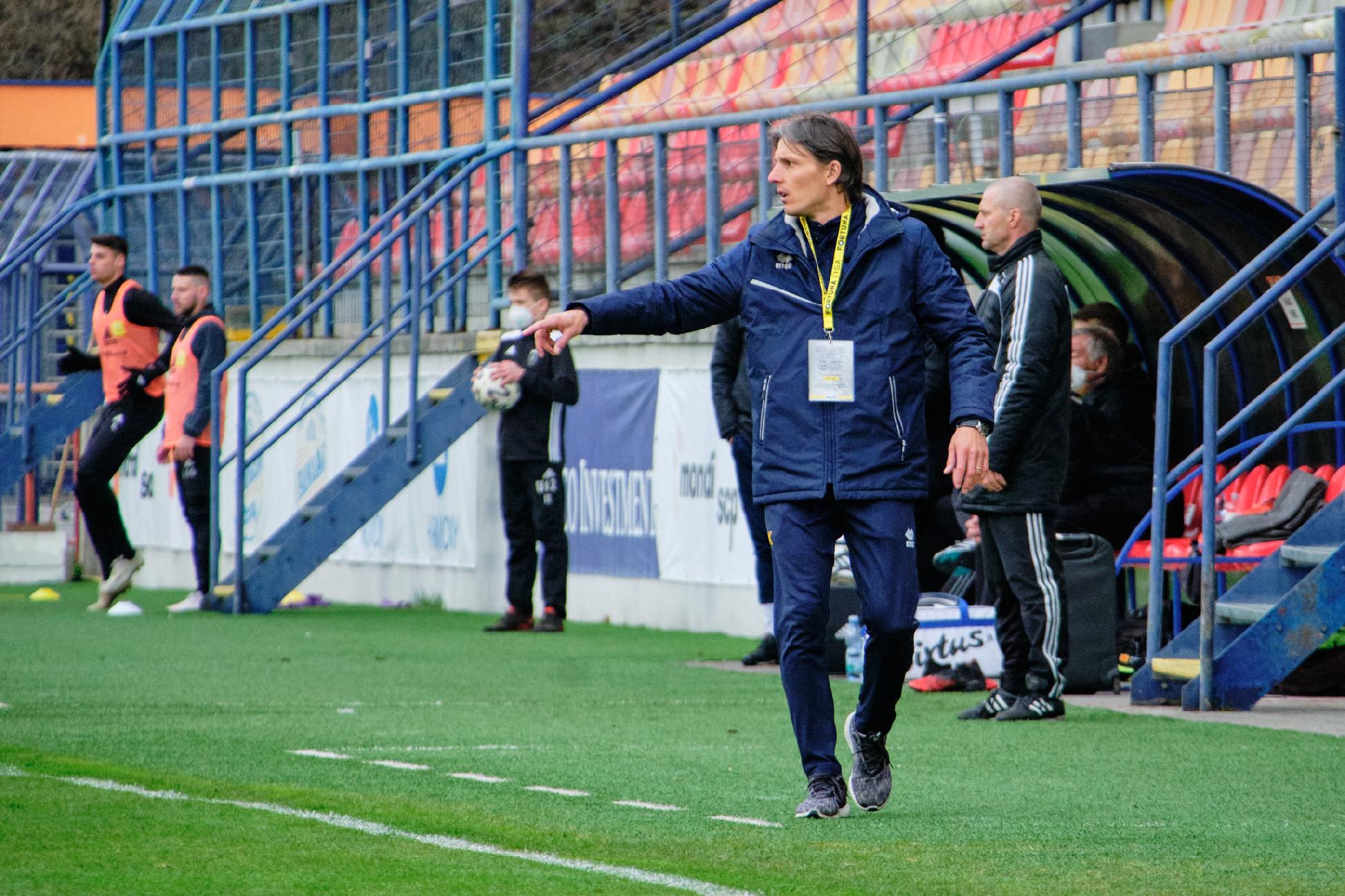 ZAČIATOK PRÍPRAVY A-TÍMU A ZMENY V KÁDRI