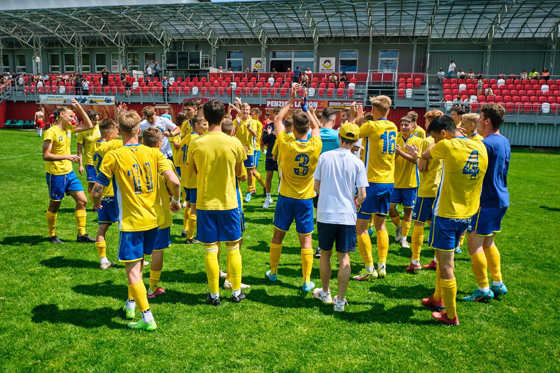 obr: Víťazstvom U19 v Liptovskom Mikuláši sme postúpili do I. Ligy starších dorastencov, čím sme si zabezpečili miesto vo futbalovej akadémii