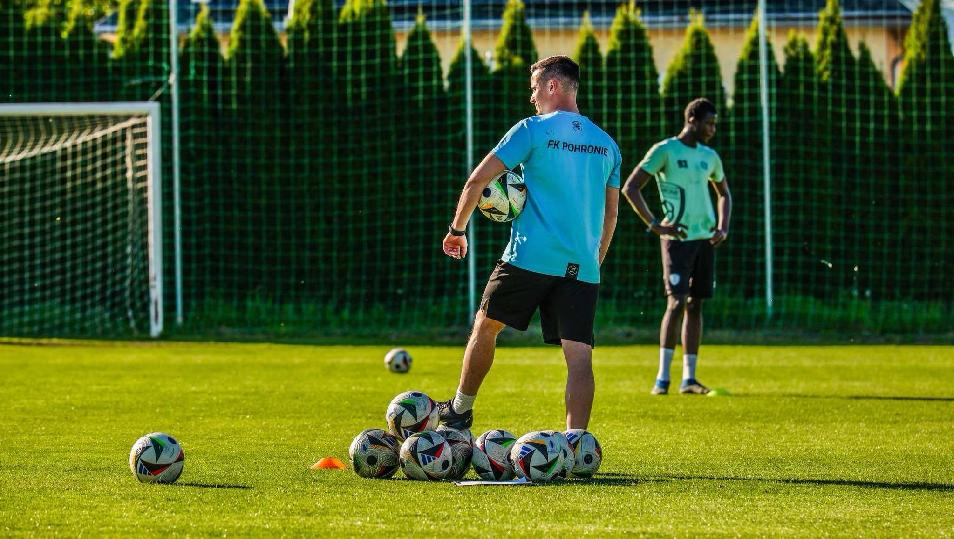 Matej Čobik Ferčik skončil v pozícii hlavného trénera, do konca sezóny povedie mužstvo pôvodný realizačný tím