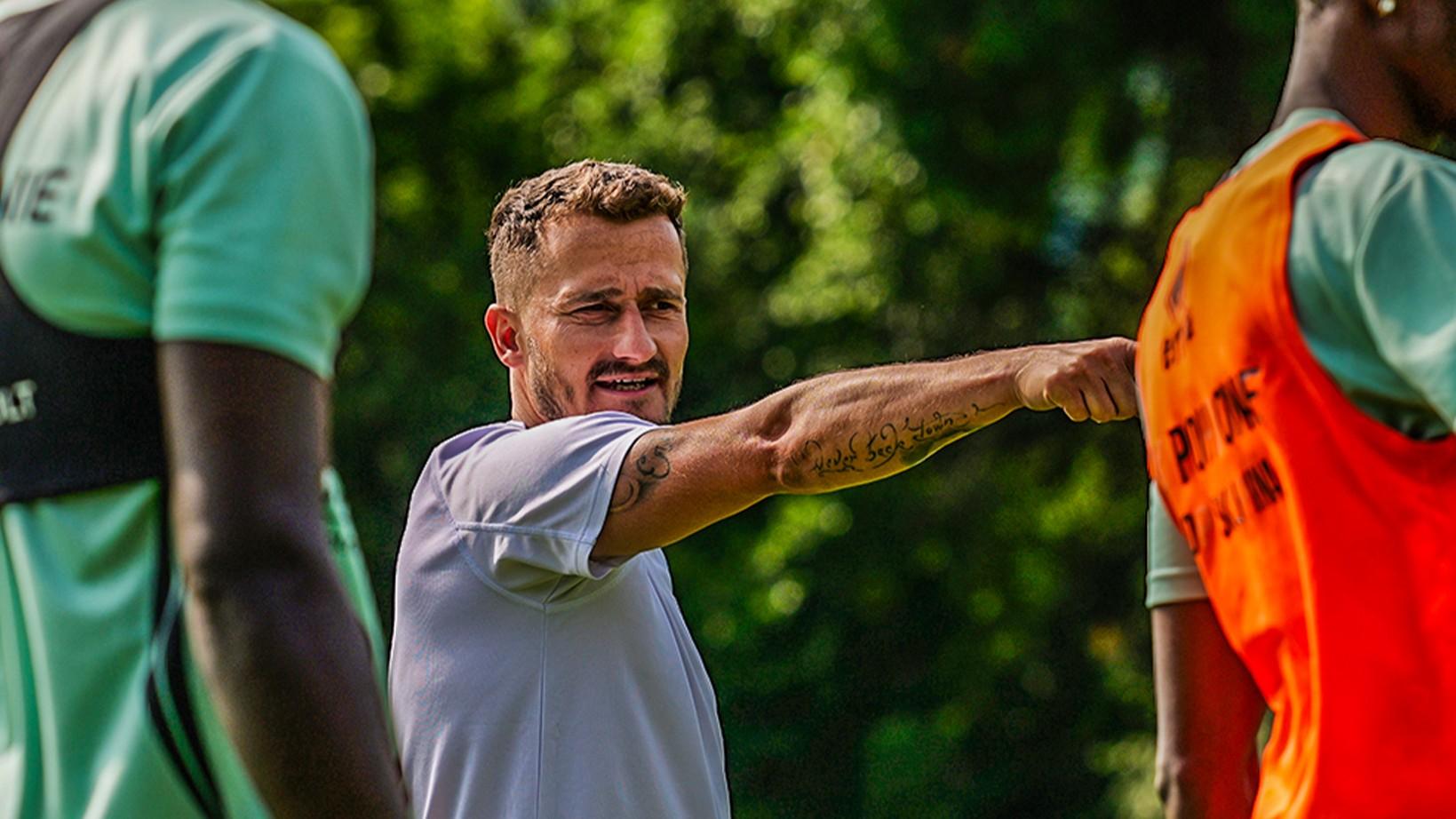 Áčko odštartovalo letnú prípravu