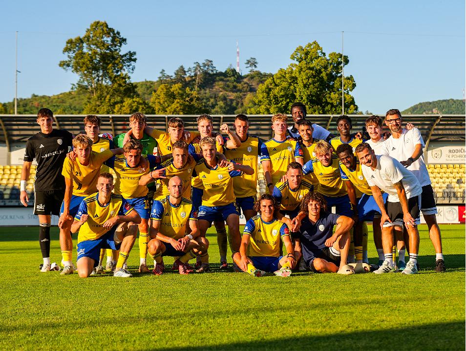 SLEDUJTE NÁS NA VŠETKÝCH PLATFORMÁCH